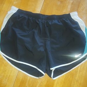 Nike dri-fit running shorts size XL